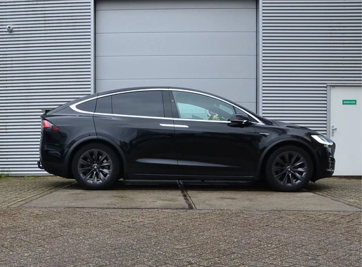 Tesla Model X - Afbeelding 8 van 30
