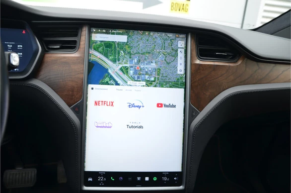 Tesla Model X - Afbeelding 27 van 30