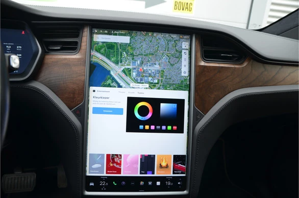 Tesla Model X - Afbeelding 28 van 30