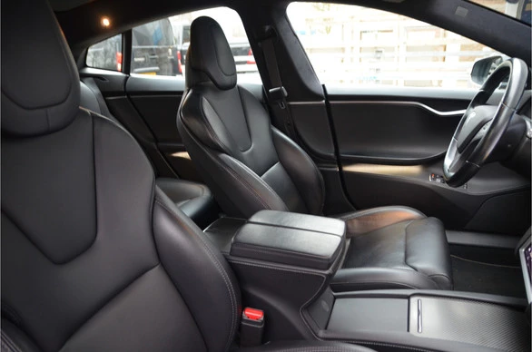 Tesla Model S - Afbeelding 3 van 30