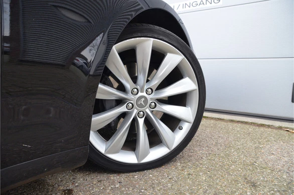 Tesla Model S - Afbeelding 5 van 30