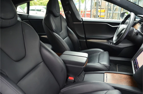 Tesla Model S - Afbeelding 2 van 30