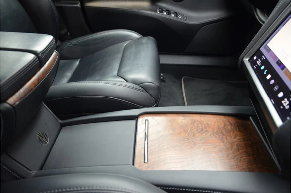 Tesla Model S - Afbeelding 3 van 30