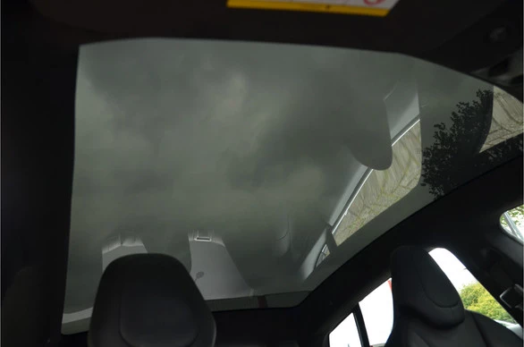 Tesla Model S - Afbeelding 4 van 30