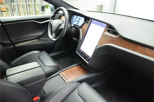 Tesla Model S - Afbeelding 10 van 30