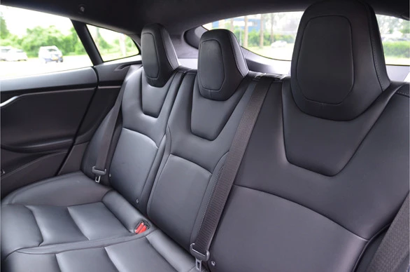 Tesla Model S - Afbeelding 13 van 30