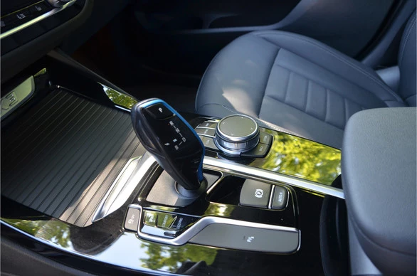 BMW iX3 - Afbeelding 27 van 30