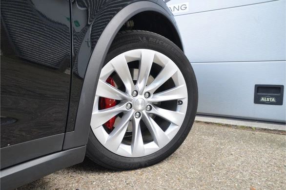 Tesla Model X - Afbeelding 4 van 30