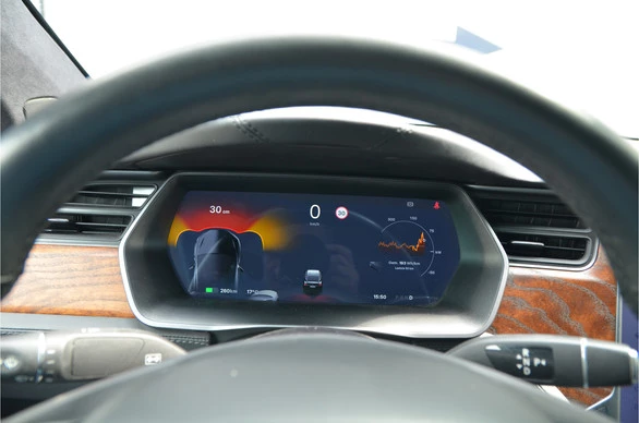 Tesla Model X - Afbeelding 17 van 30