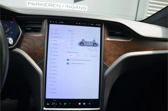 Tesla Model X - Afbeelding 18 van 30