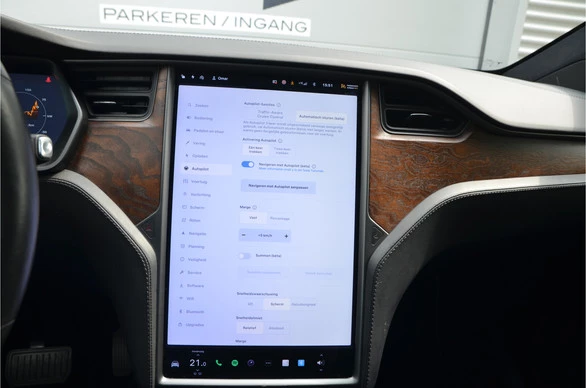 Tesla Model X - Afbeelding 20 van 30