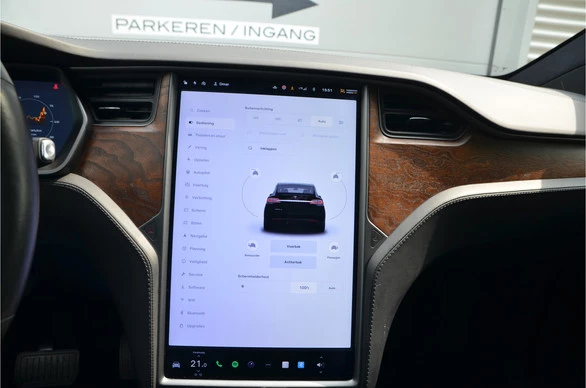 Tesla Model X - Afbeelding 21 van 30