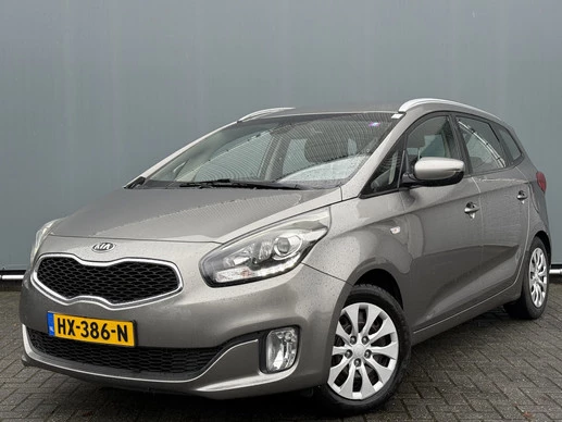 Kia Carens - Afbeelding 1 van 30
