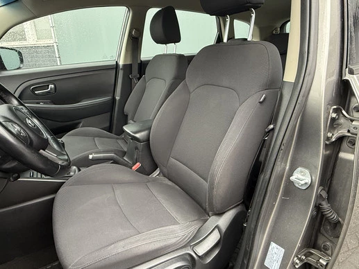 Kia Carens - Afbeelding 5 van 30