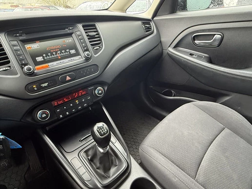 Kia Carens - Afbeelding 22 van 30