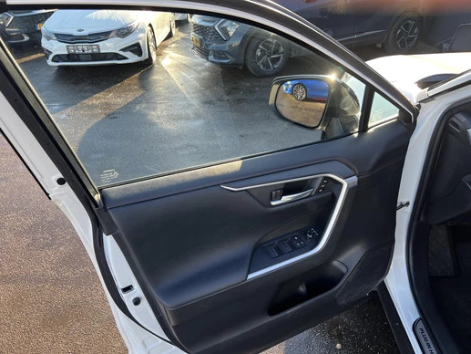 Toyota RAV4 - Afbeelding 29 van 30