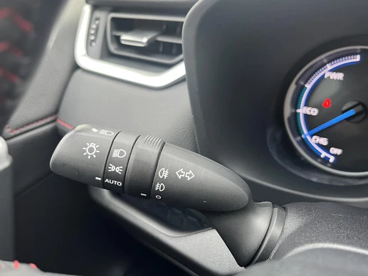 Toyota RAV4 - Afbeelding 28 van 30