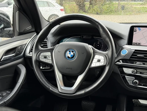 BMW iX3 - Afbeelding 21 van 30
