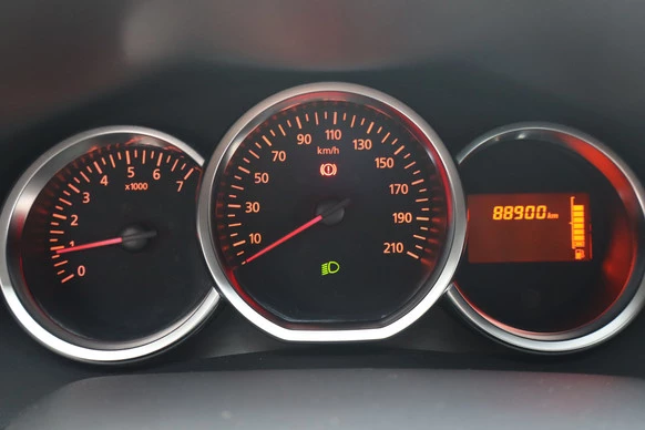 Dacia Logan - Afbeelding 19 van 30