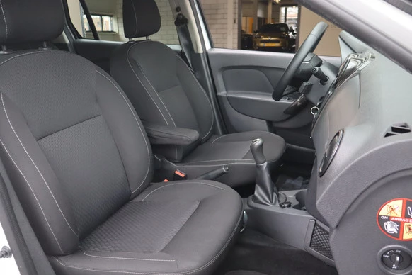 Dacia Logan - Afbeelding 25 van 30