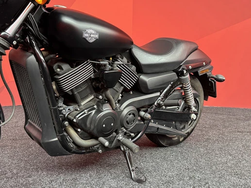 Harley-Davidson Chopper - Afbeelding 16 van 27