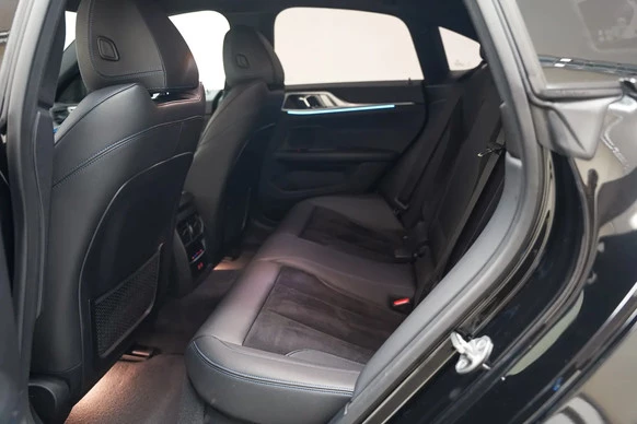 BMW i4 - Afbeelding 11 van 30