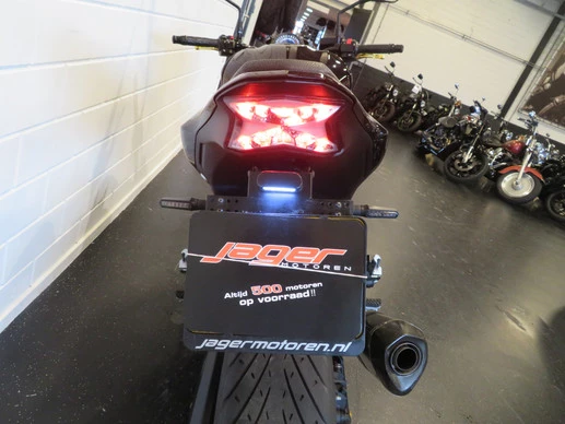 Kawasaki Z900 - Afbeelding 10 van 15