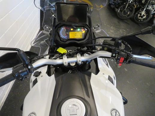 Benelli TRK - Afbeelding 10 van 13