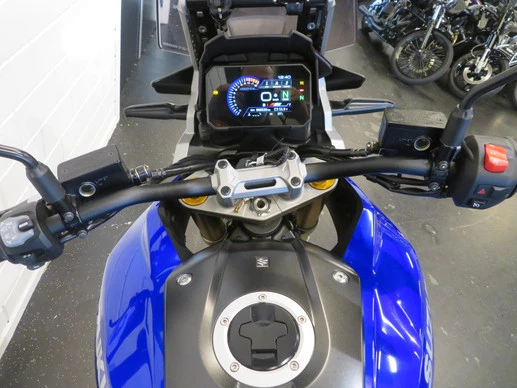 Suzuki V-Strom - Afbeelding 10 van 14