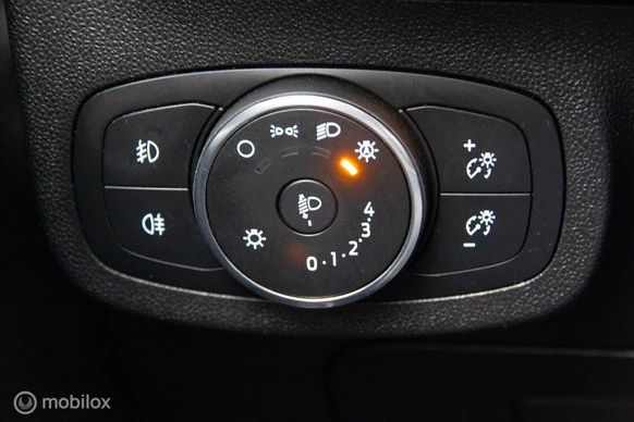 Ford Fiesta - Afbeelding 29 van 30