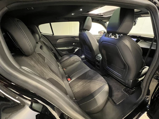 Peugeot 408 - Afbeelding 11 van 30