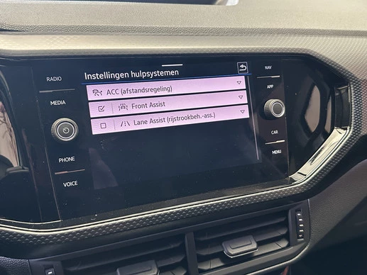 Volkswagen T-Cross - Afbeelding 26 van 30