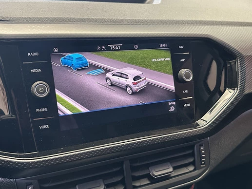 Volkswagen T-Cross - Afbeelding 27 van 30