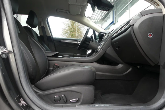 Ford Mondeo - Afbeelding 24 van 30