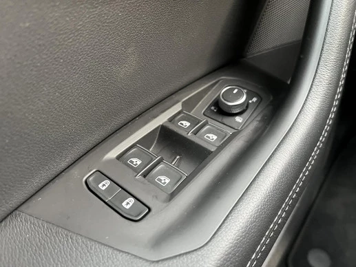 Volkswagen Touareg - Afbeelding 15 van 30