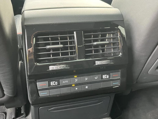 Volkswagen Touareg - Afbeelding 18 van 30