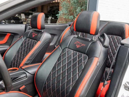 Ford Mustang - Afbeelding 17 van 30