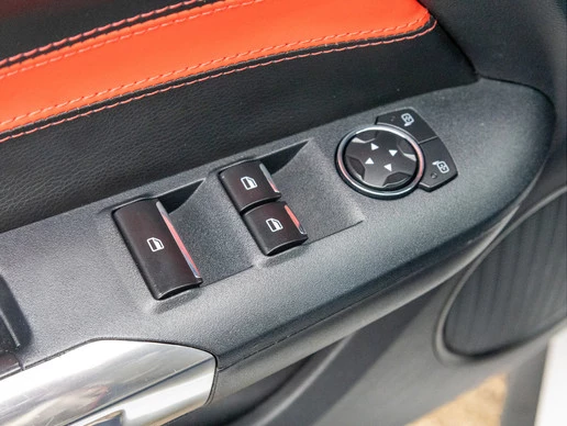 Ford Mustang - Afbeelding 29 van 30