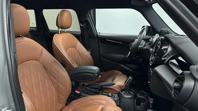 MINI Cooper - Afbeelding 4 van 30