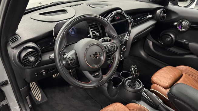 MINI Cooper - Afbeelding 27 van 30