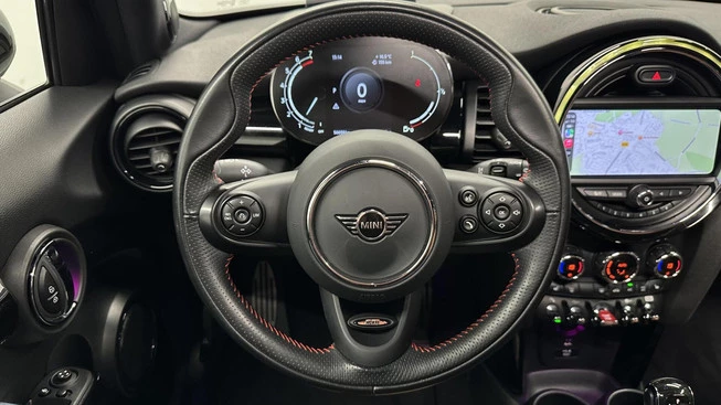 MINI Cooper - Afbeelding 29 van 30