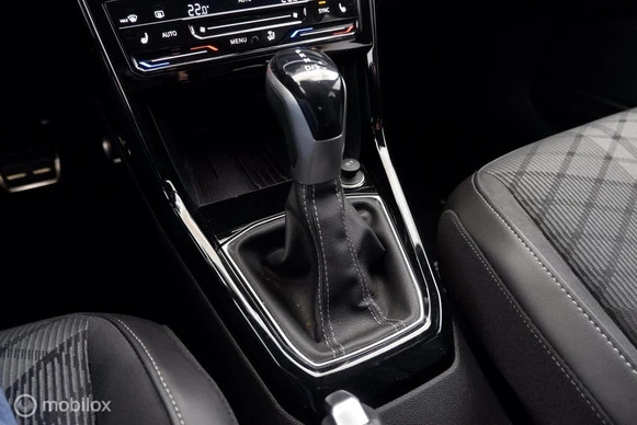 Volkswagen T-Cross - Afbeelding 12 van 27