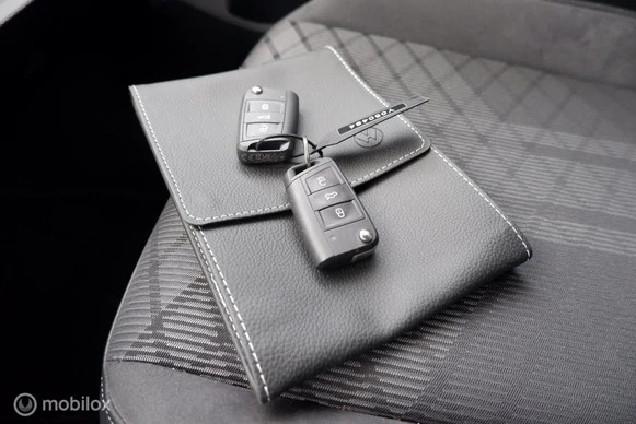 Volkswagen T-Cross - Afbeelding 23 van 27