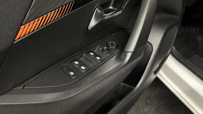 Peugeot 2008 - Afbeelding 22 van 30