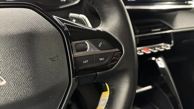 Peugeot 2008 - Afbeelding 27 van 30