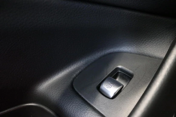 Mercedes-Benz E-Klasse - Afbeelding 11 van 30