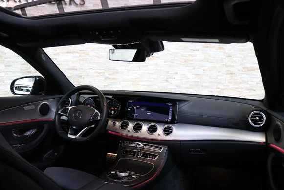 Mercedes-Benz E-Klasse - Afbeelding 24 van 30