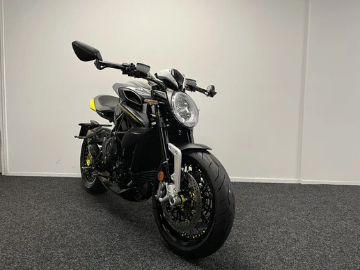 MV Agusta Dragster - Afbeelding 11 van 21