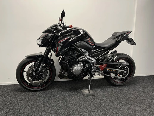 Kawasaki Z900 - Afbeelding 12 van 20