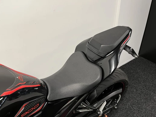 Kawasaki Z900 - Afbeelding 18 van 20